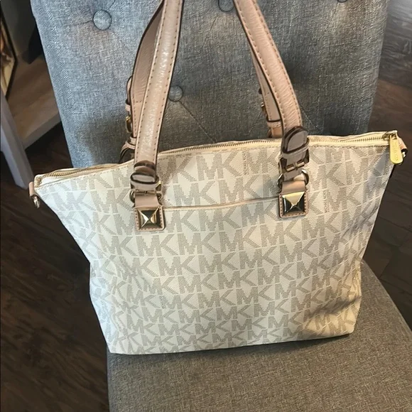 Michael Kors Beige Monogram Tote - Picture 2 of 7